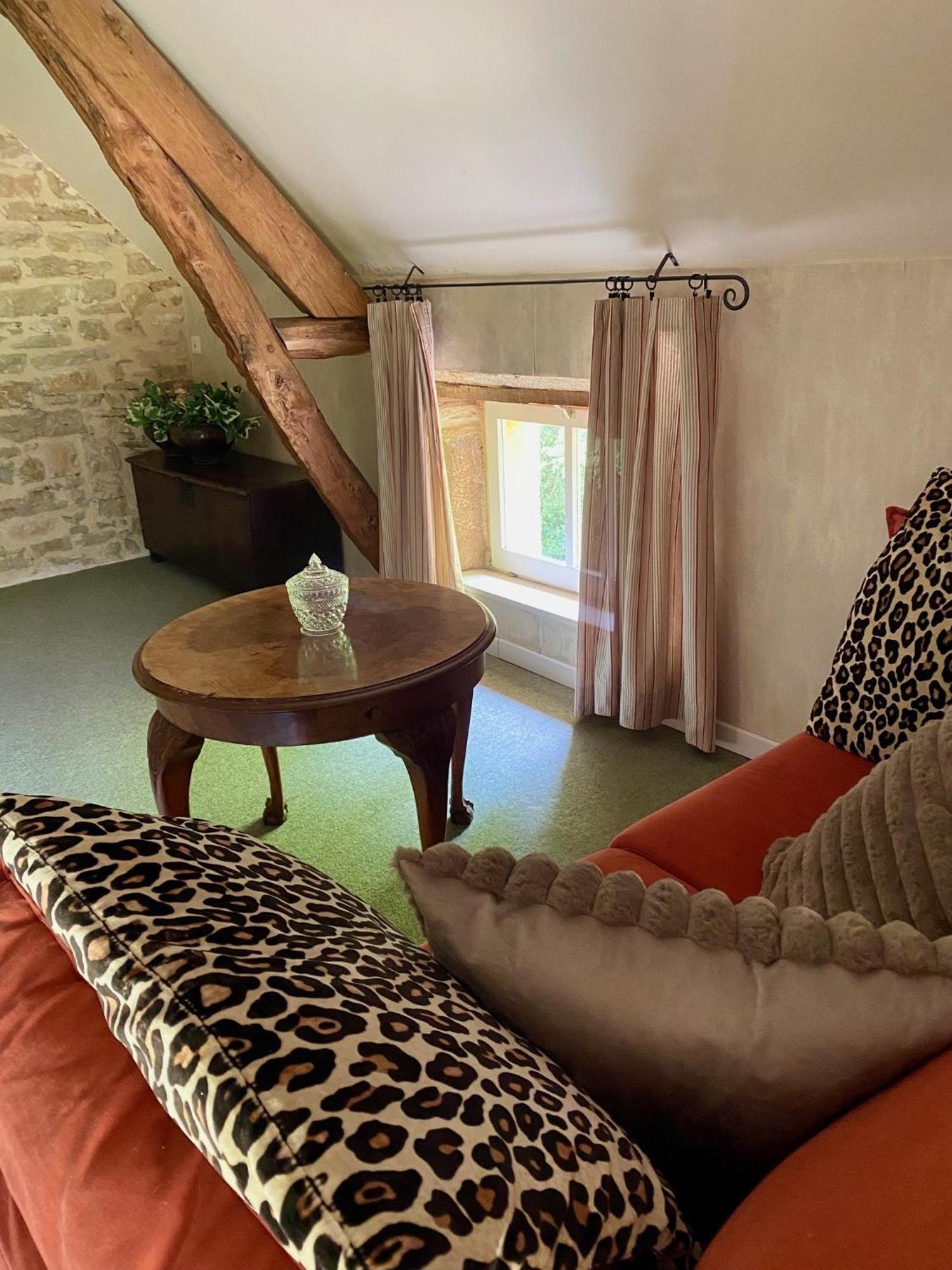 Domaine La Cabane Dégagnac Pokoj fotografie